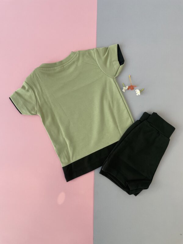 Tshirt With Shorts - Image 3
