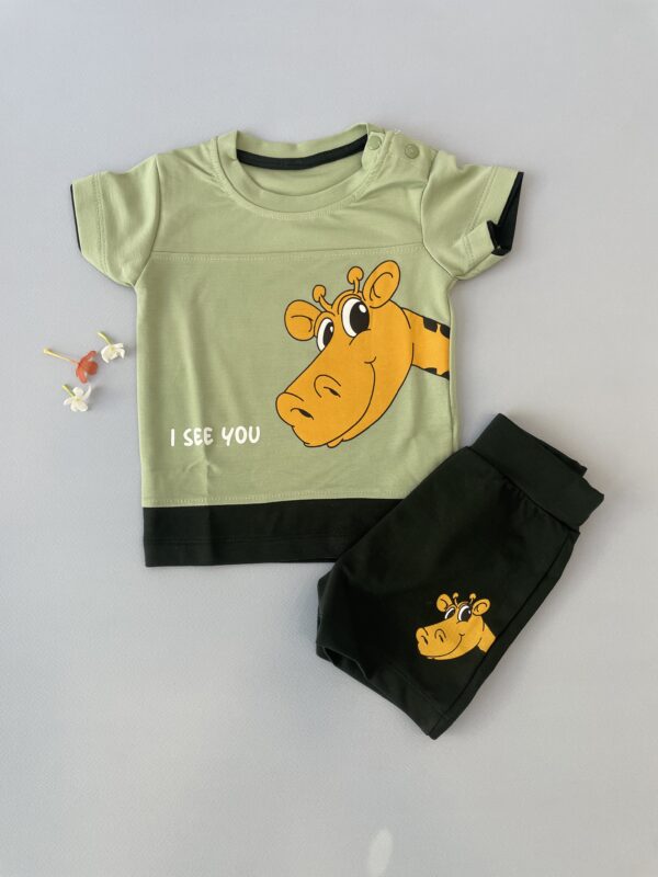 Tshirt With Shorts - Image 4