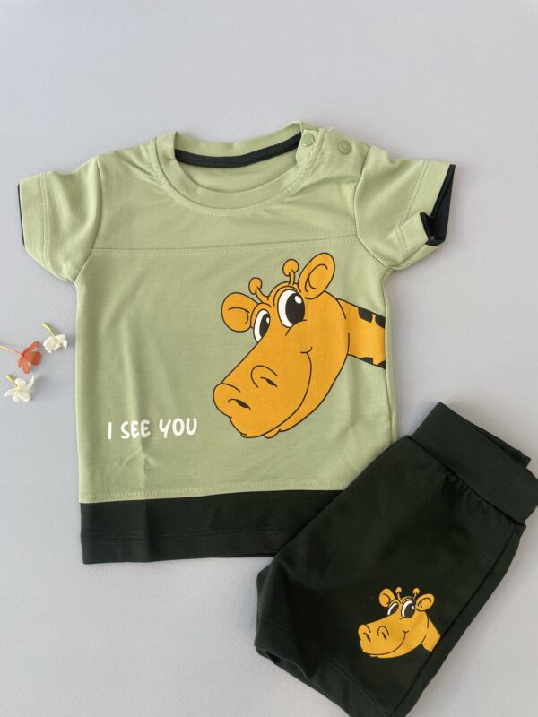 Tshirt With Shorts - Image 5