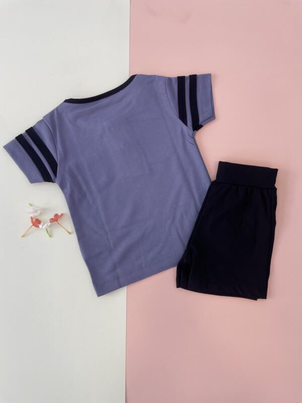 Tshirt With Shorts - Image 5