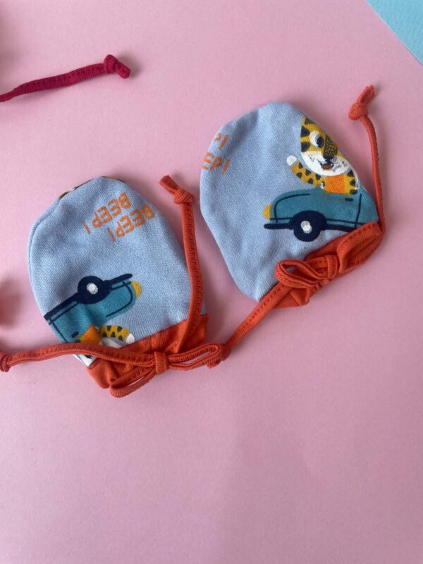 Dori Mitten Pack Of 2 - Sky Blue and White - Image 3
