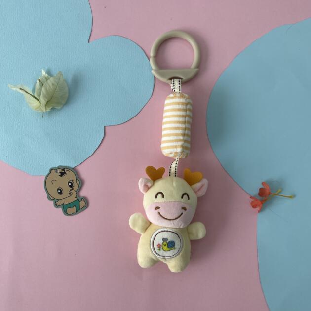 Cute Deer Hanging Rattle Soft Toy – Plush Baby Rattle for Cribs, Strollers & Car Seats