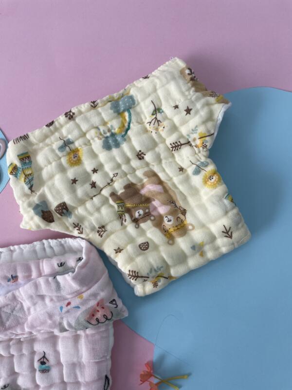 100% Cotton Muslin Nappy pack of 2 - Image 3