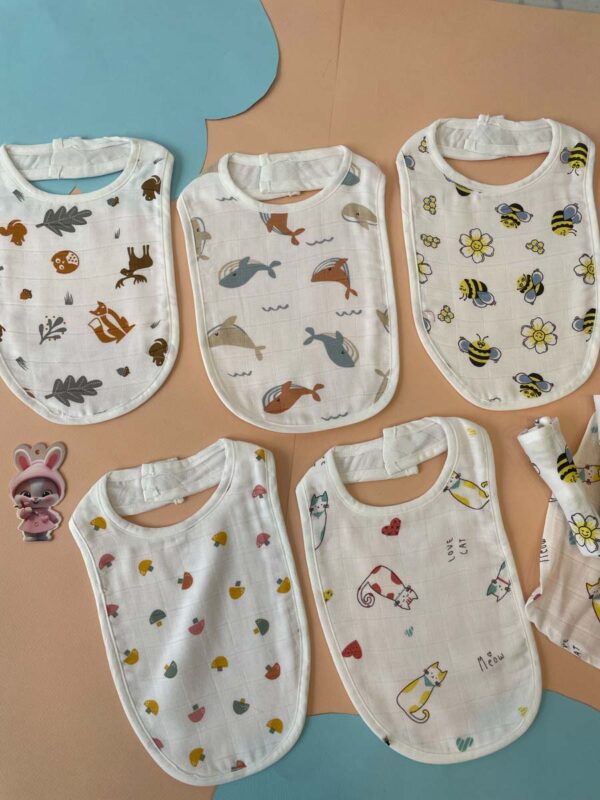 Feeding & Bath Time bibs