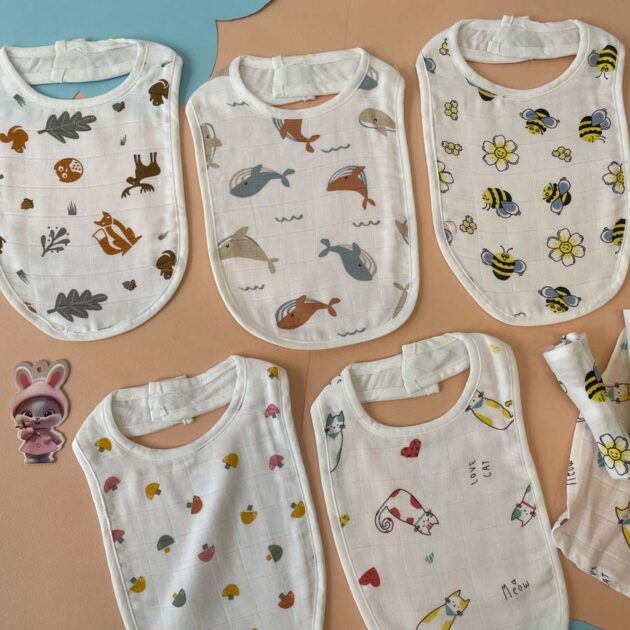 Feeding & Bath Time bibs