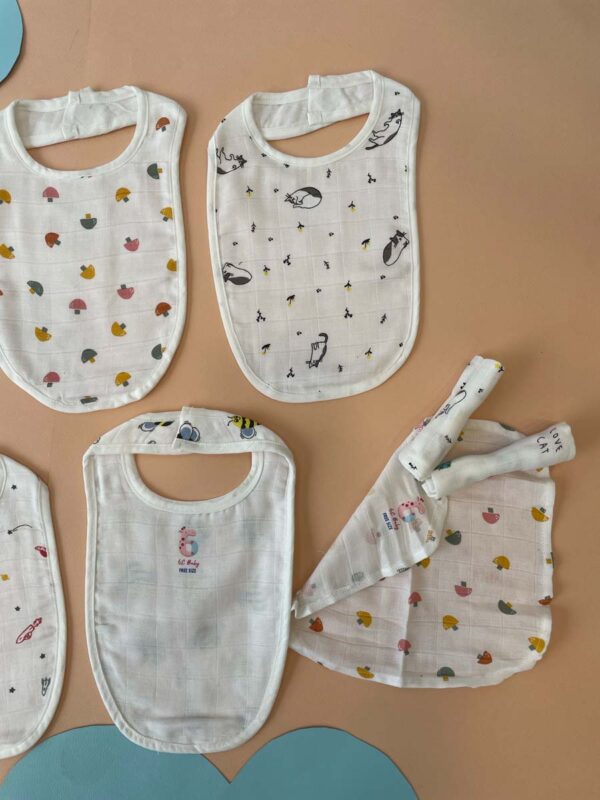 Bibs and Washcloth Muslin - Image 2