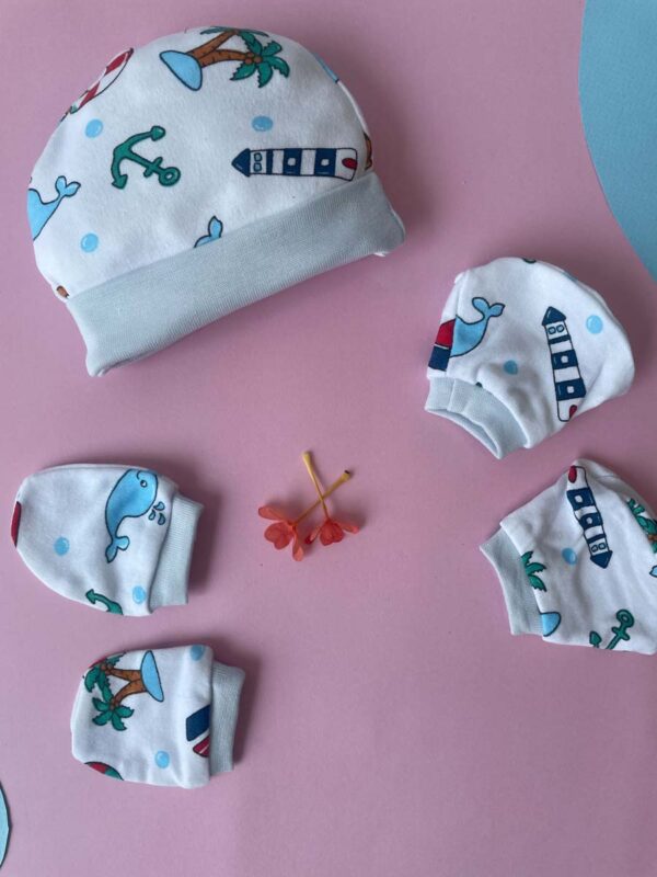 Cap, Mitten & Socks Pack Of 3 - Offwhite