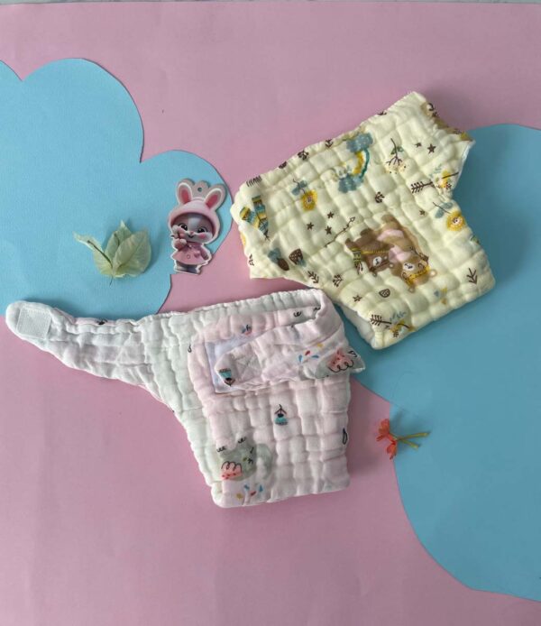 Muslin Coloured Printed Diaper Pack Of 2 - Image 6
