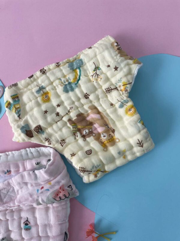 Muslin Coloured Printed Diaper Pack Of 2 - Image 5